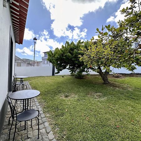 Angra Charming Suites By Seewest Angra do Heroísmo Екстериор снимка