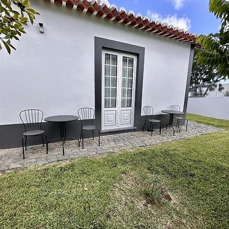 Angra Charming Suites By Seewest Angra do Heroísmo Екстериор снимка