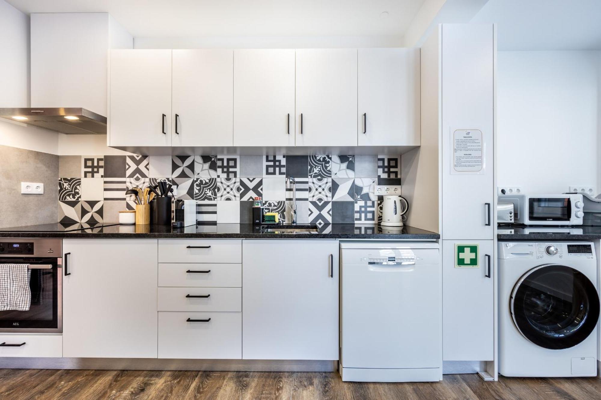 Angra Charming Suites By Seewest Angra do Heroísmo Екстериор снимка