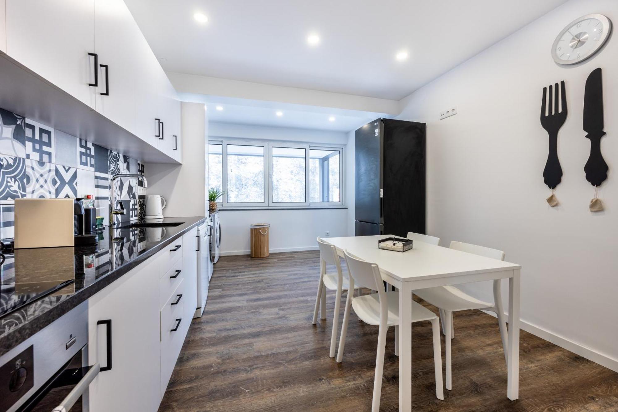 Angra Charming Suites By Seewest Angra do Heroísmo Екстериор снимка