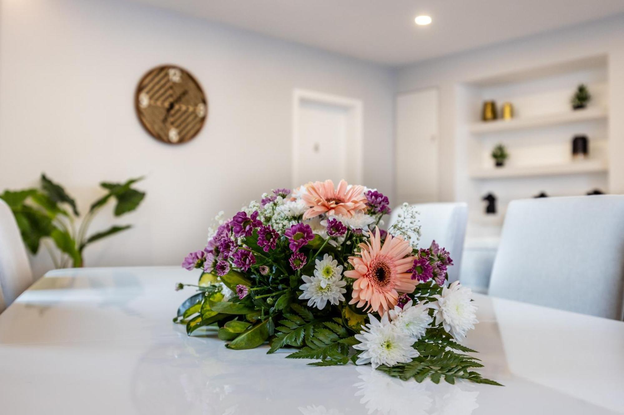 Angra Charming Suites By Seewest Angra do Heroísmo Екстериор снимка
