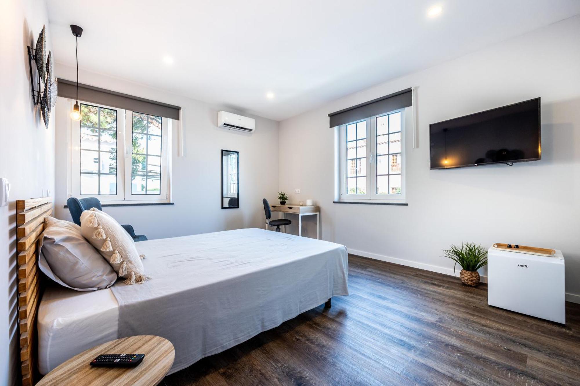 Angra Charming Suites By Seewest Angra do Heroísmo Екстериор снимка