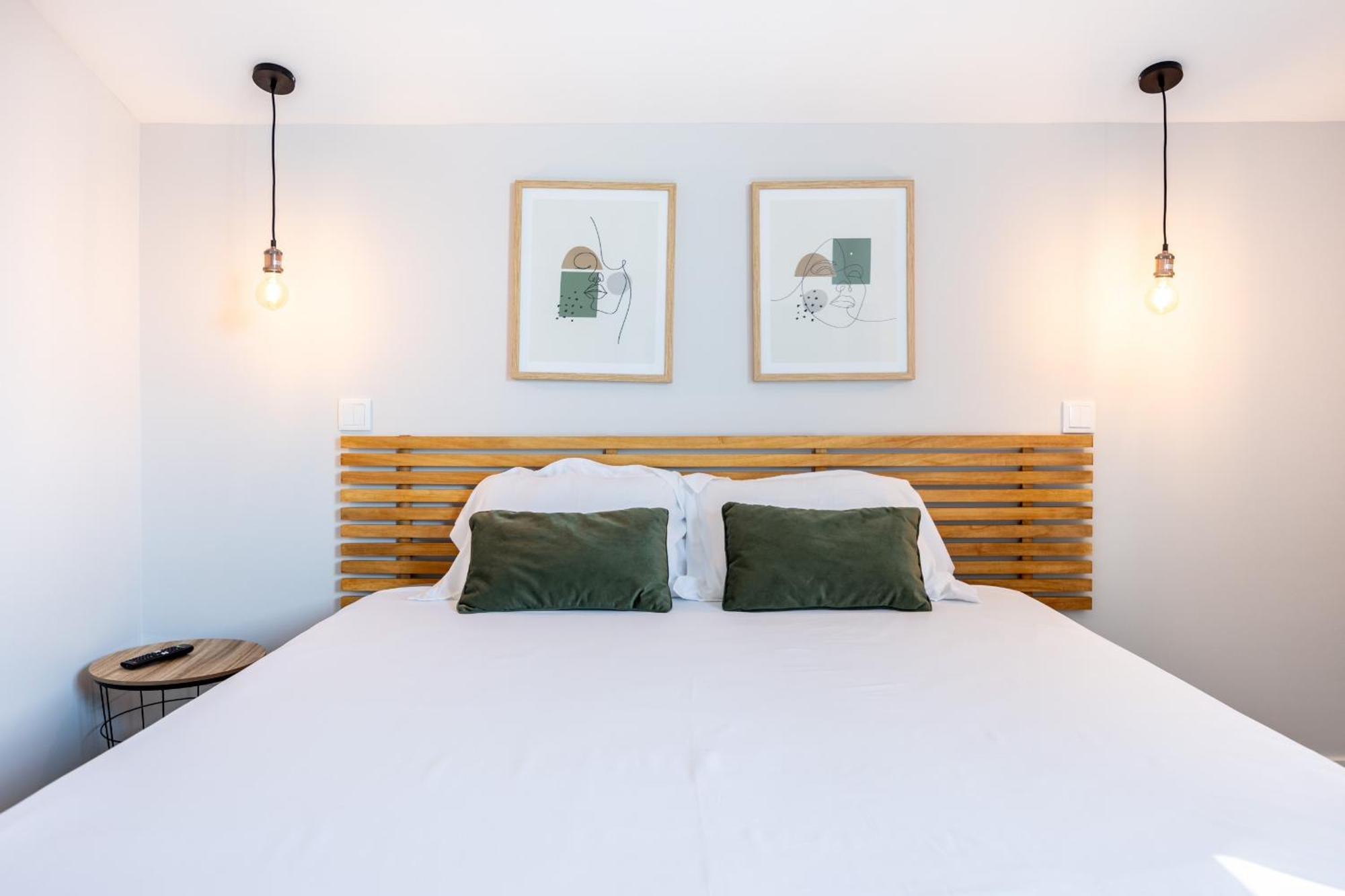 Angra Charming Suites By Seewest Angra do Heroísmo Екстериор снимка
