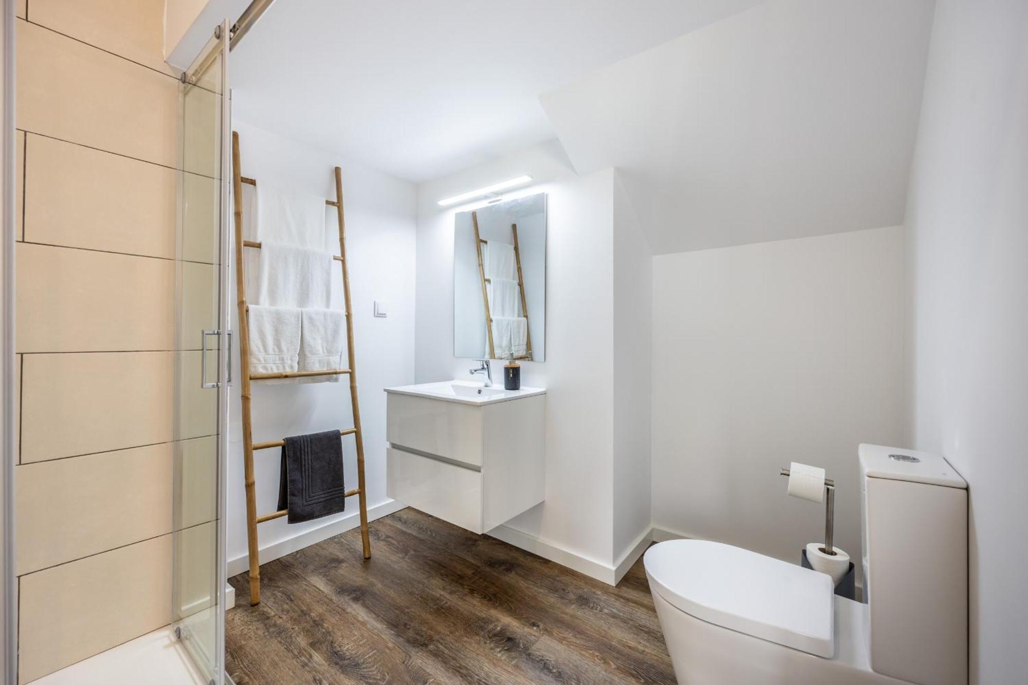 Angra Charming Suites By Seewest Angra do Heroísmo Екстериор снимка