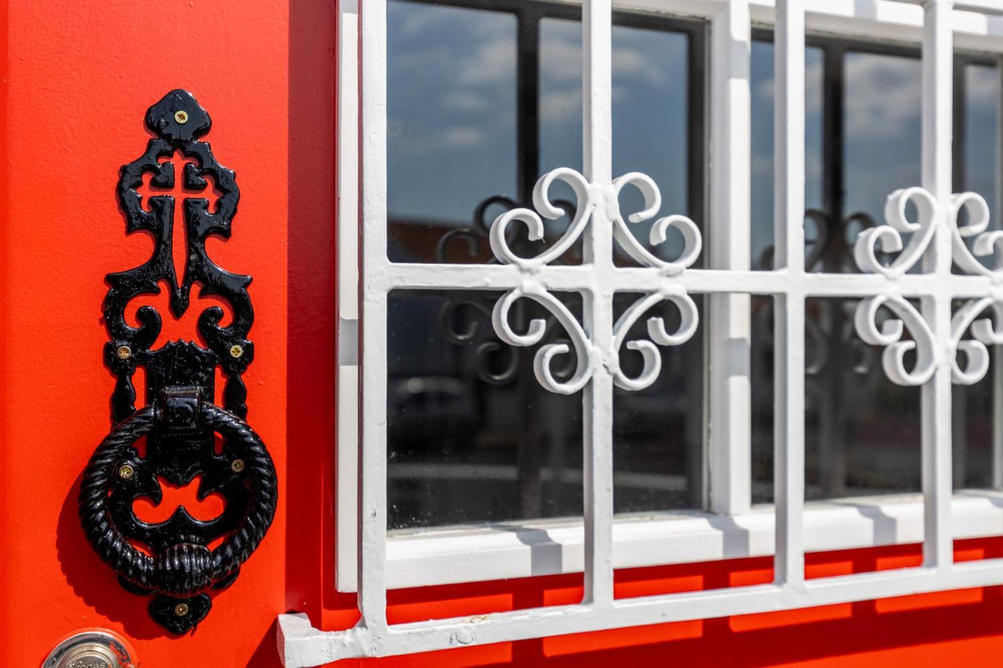 Angra Charming Suites By Seewest Angra do Heroísmo Екстериор снимка